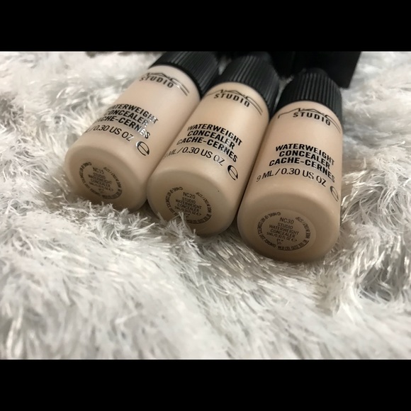 💯✨Mac studio water weight concealers new in box✨ - Picture 8 of 8